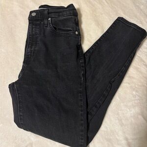 Levi's Black Straight Leg Jeans Timeless Style
